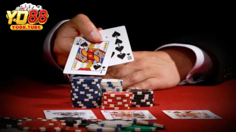 4 bí kíp hay chơi bài poker chắc thắng